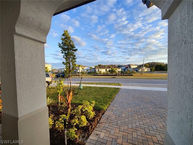 Building Photo - 5871 Cassidy Ln