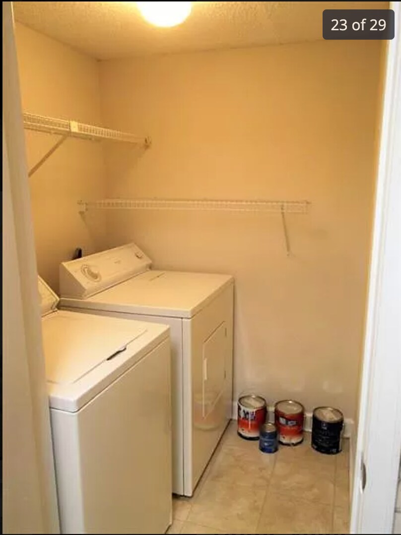 Building Photo - 1708 Wingate Way