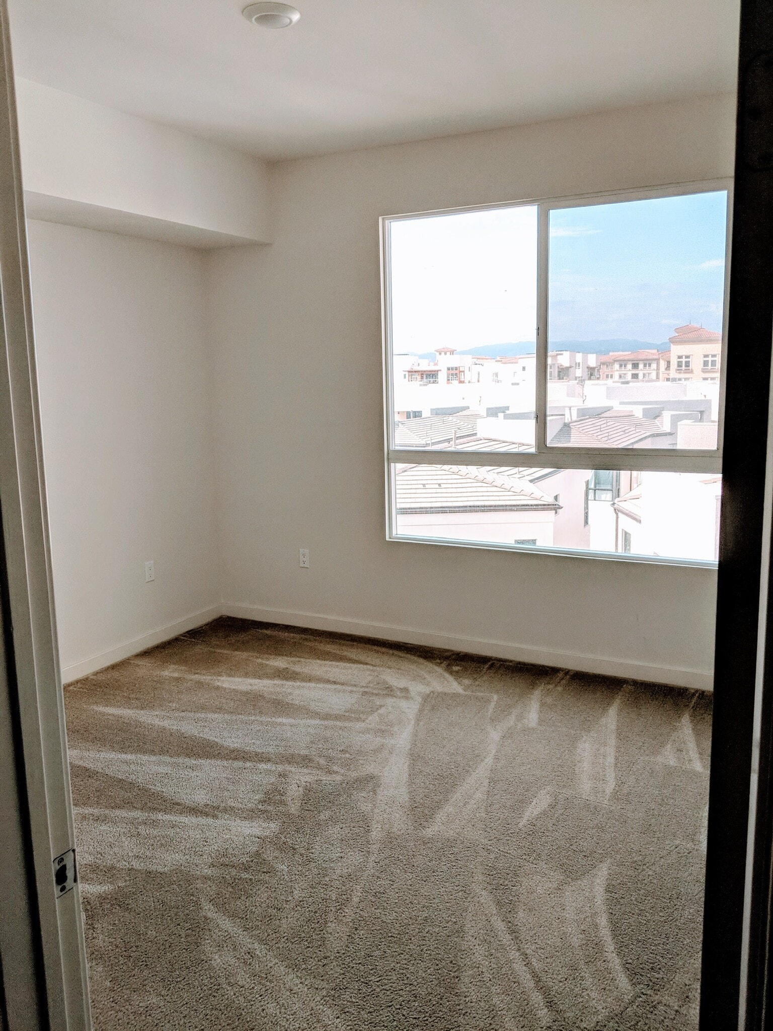 2nd bedroom - 12655 Bluff Creek Dr