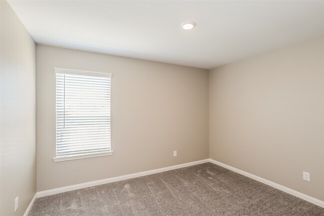Building Photo - 26119 Hals Dr