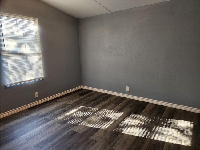 Building Photo - 17118 Choctaw Dr