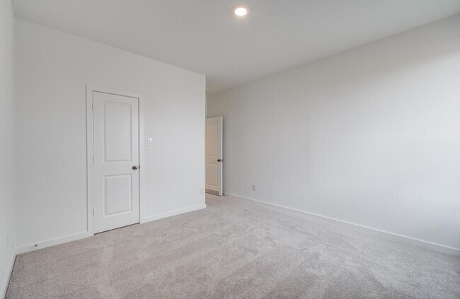 Building Photo - 11122 Swamp Edge Ln