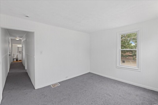 Building Photo - 601 Wesley Ave