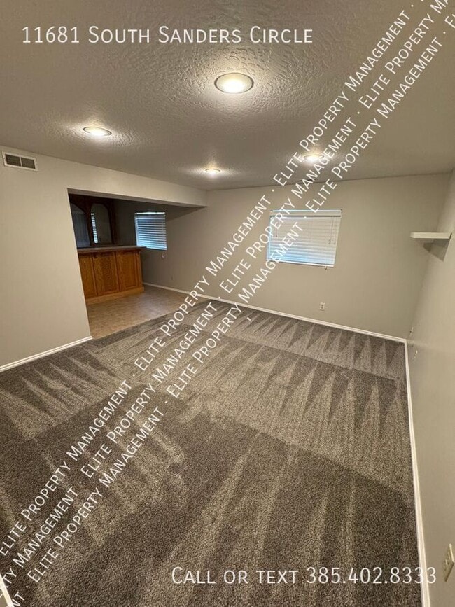 Building Photo - 11681 Sanders Cir