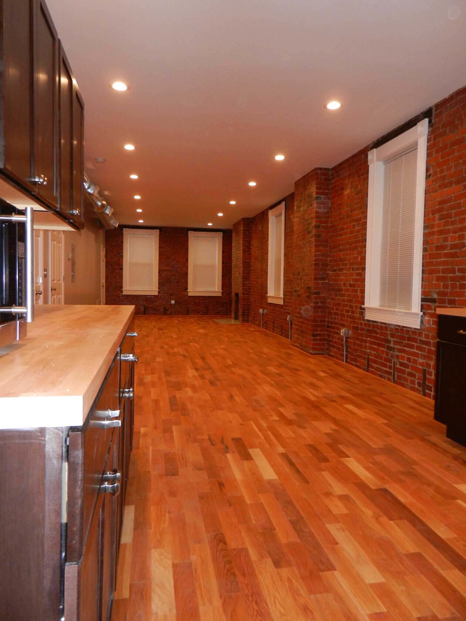 another long view - 657 Evergreen Rd