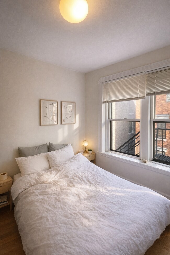 Building Photo - 15 Revere St