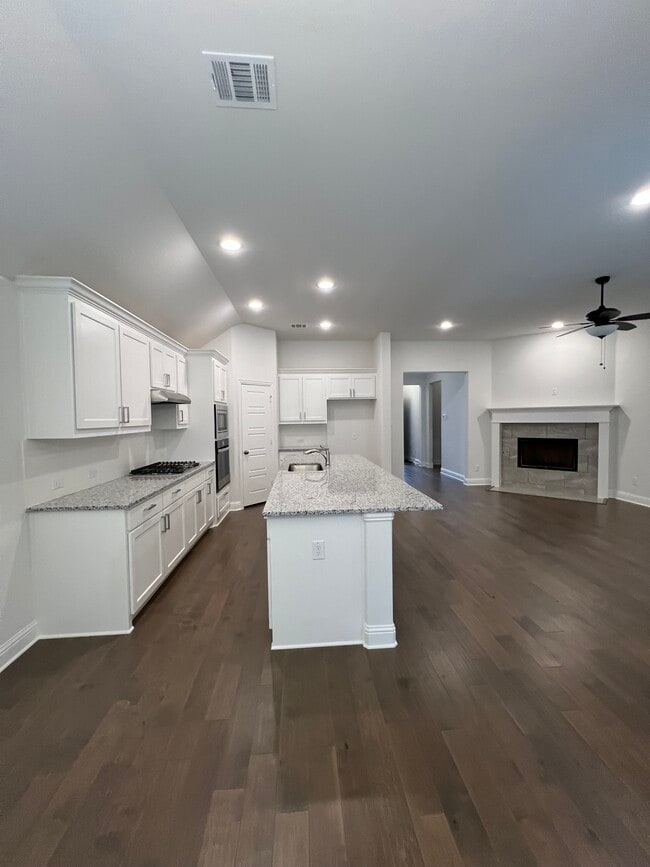 Building Photo - 4428 Mill Falls Dr