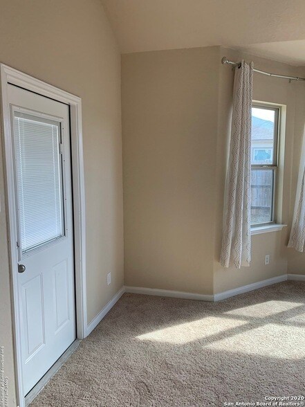 Building Photo - 8418 Meadow Plains