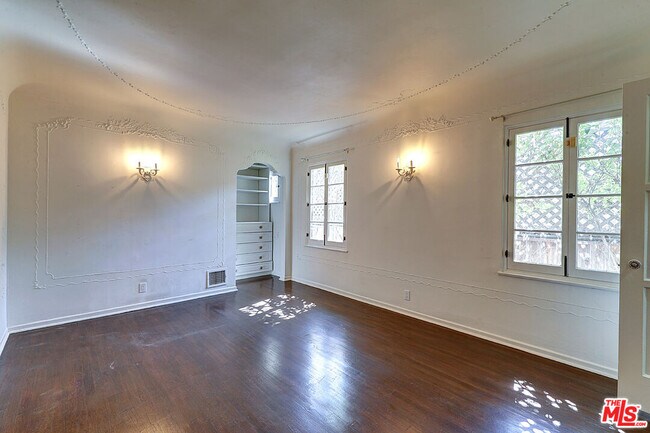 Building Photo - 6630 Colgate Ave