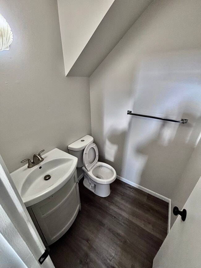 Building Photo - 3324 S 159th St