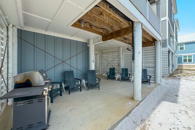 Building Photo - Orange Beach