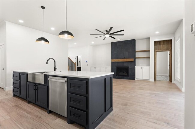 Building Photo - 7213 NW 154th St