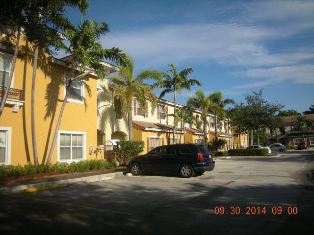 Primary Photo - 3210 Merrick Terrace