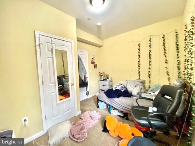 Building Photo - 1723 N 17th St