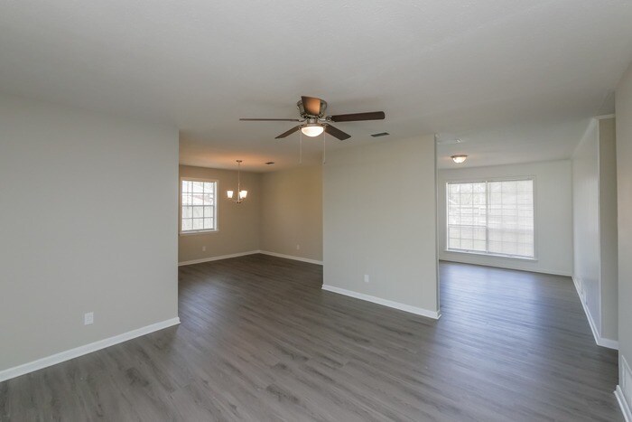 Building Photo - 103 Griffith Ave