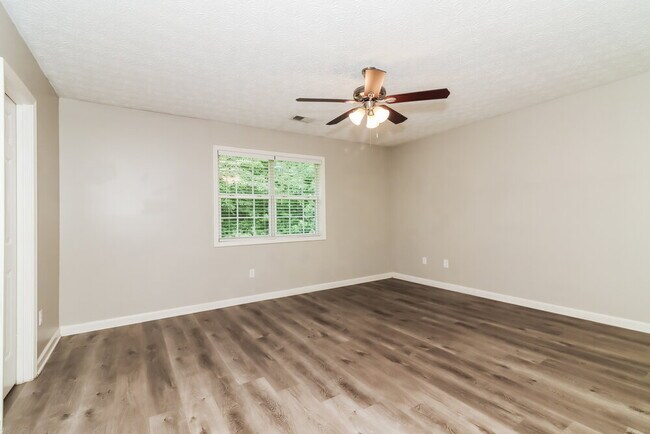 Building Photo - 3340 Old Tennessee Rd SW