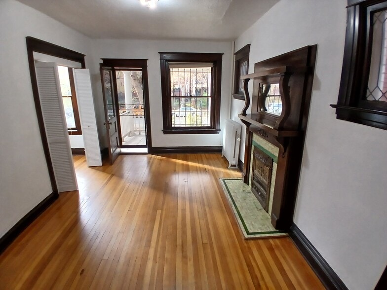 Building Photo - 1248 Pennsylvania St