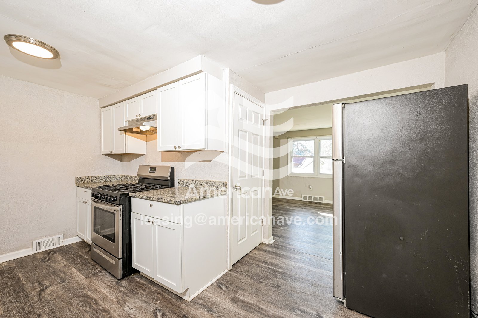 Building Photo - 401 Johnston Rd