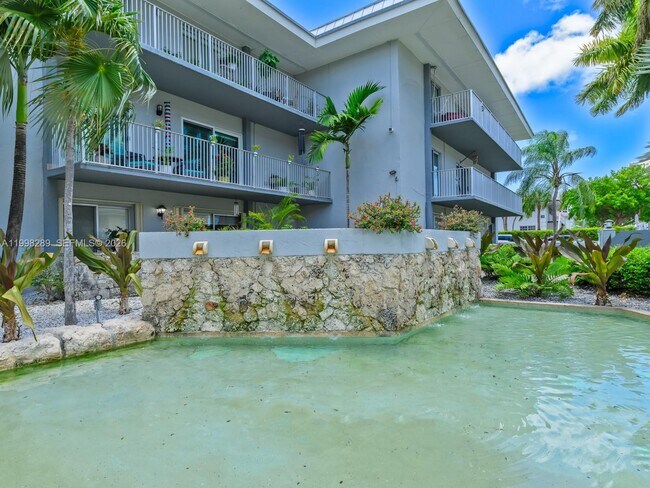 Building Photo - 7403 SW 82nd St