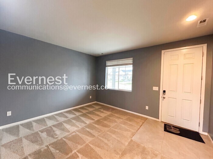 Building Photo - 2560 Gobi Dr