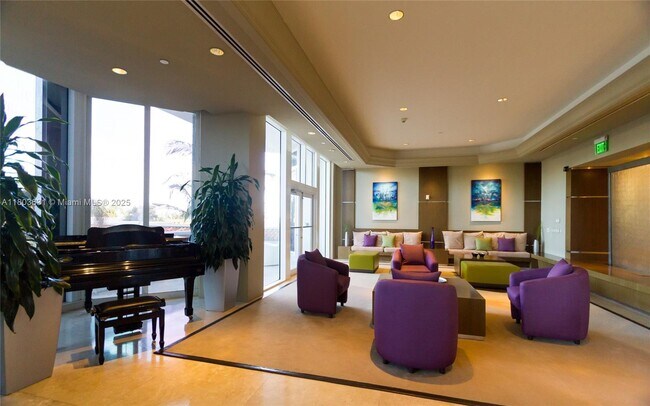 Building Photo - 4775 Collins Ave