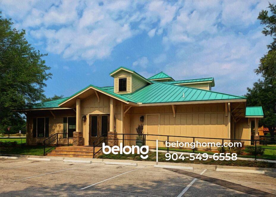 Building Photo - 531 Hedgewood Dr