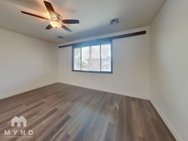 Building Photo - 22483 E Creosote Dr