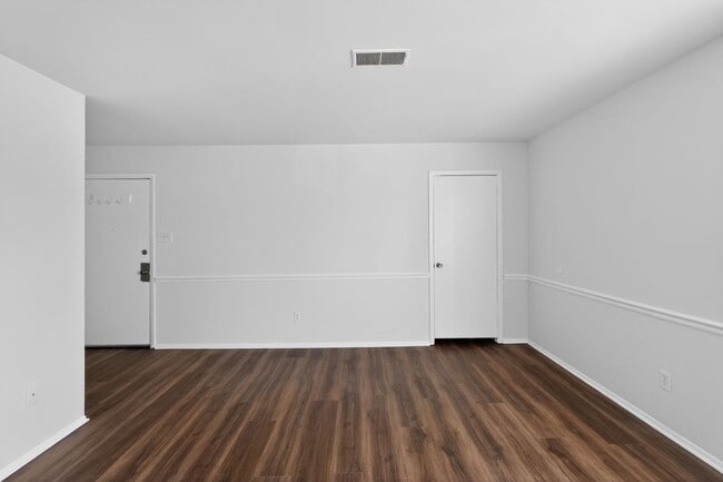 Building Photo - 2 Bedroom apartment in Eagleville