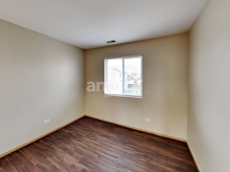 Building Photo - 3107 Arborsedge Dr