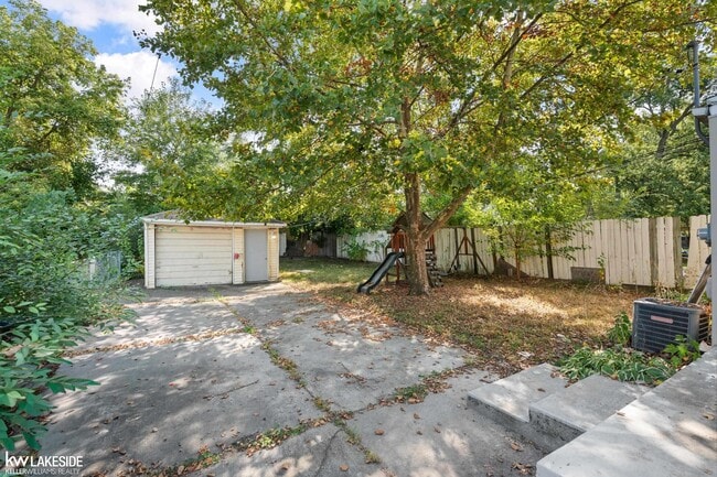 Building Photo - 21222 Atlantic Ave