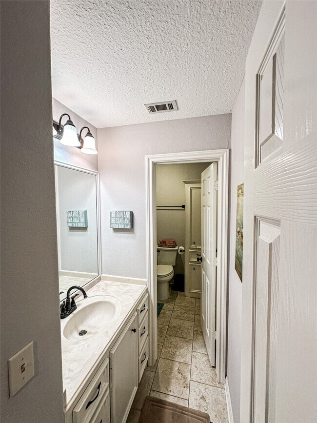 Building Photo - 11471 Ketch Ct