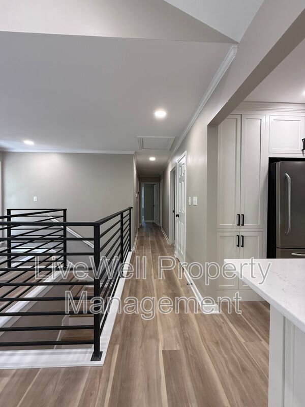 Building Photo - 2928 Clydebank Cir