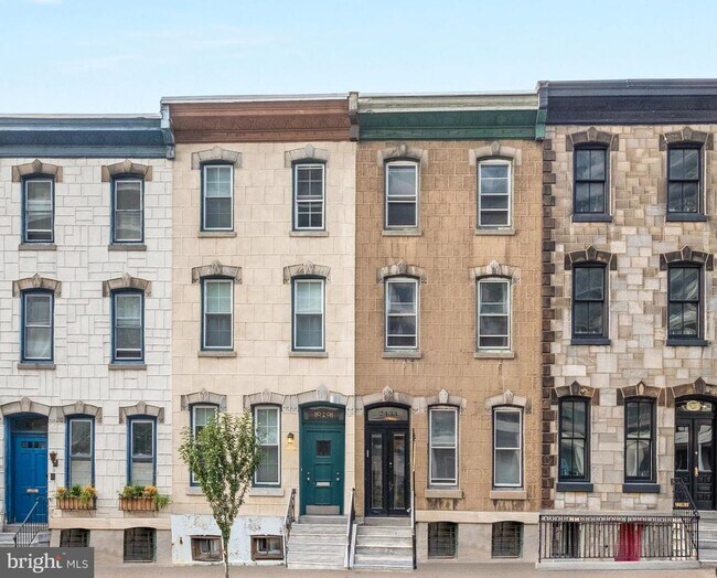 Building Photo - 2433 Fairmount Ave
