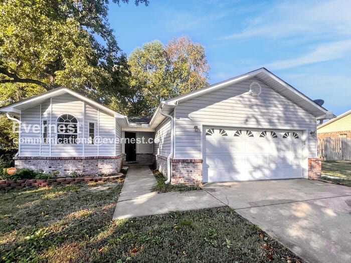 Building Photo - 6 Joel Ln