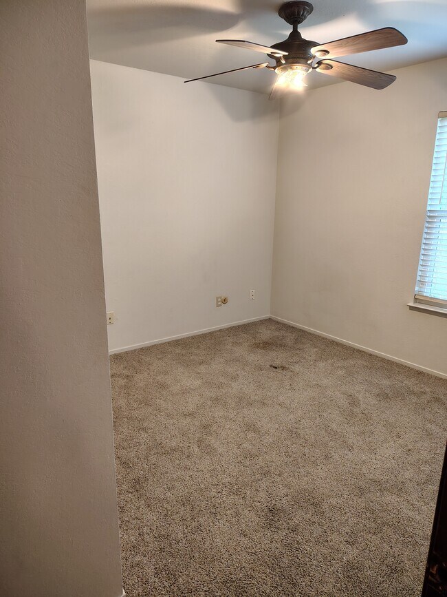 Downstairs Bedroom - 1100 S Edison St