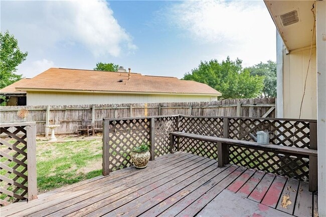 Building Photo - 2322 Klattenhoff Dr