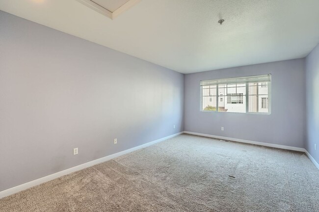Building Photo - Ideally Located 3 Bed 3.5 Bath w/ Attached...