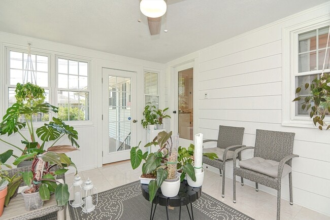 Building Photo - 7 Lynch Ave