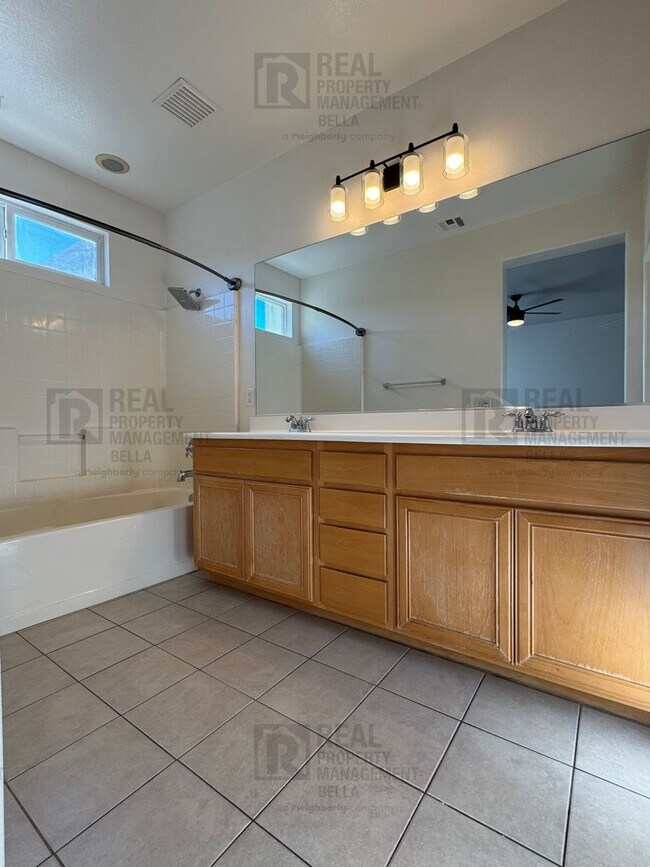 Building Photo - Bright & Open 2-Bed Condo with Loft, Patio & Moreno Valley Ranch Lifestyle