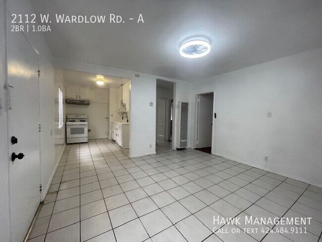 Building Photo - 2112 W Wardlow Rd