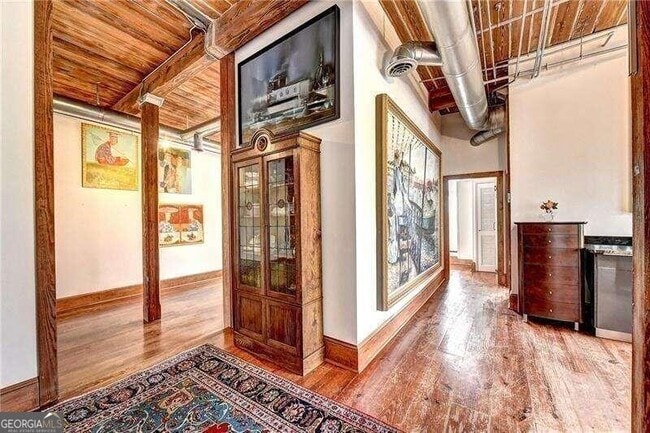 Building Photo - 161 Mangum St SW