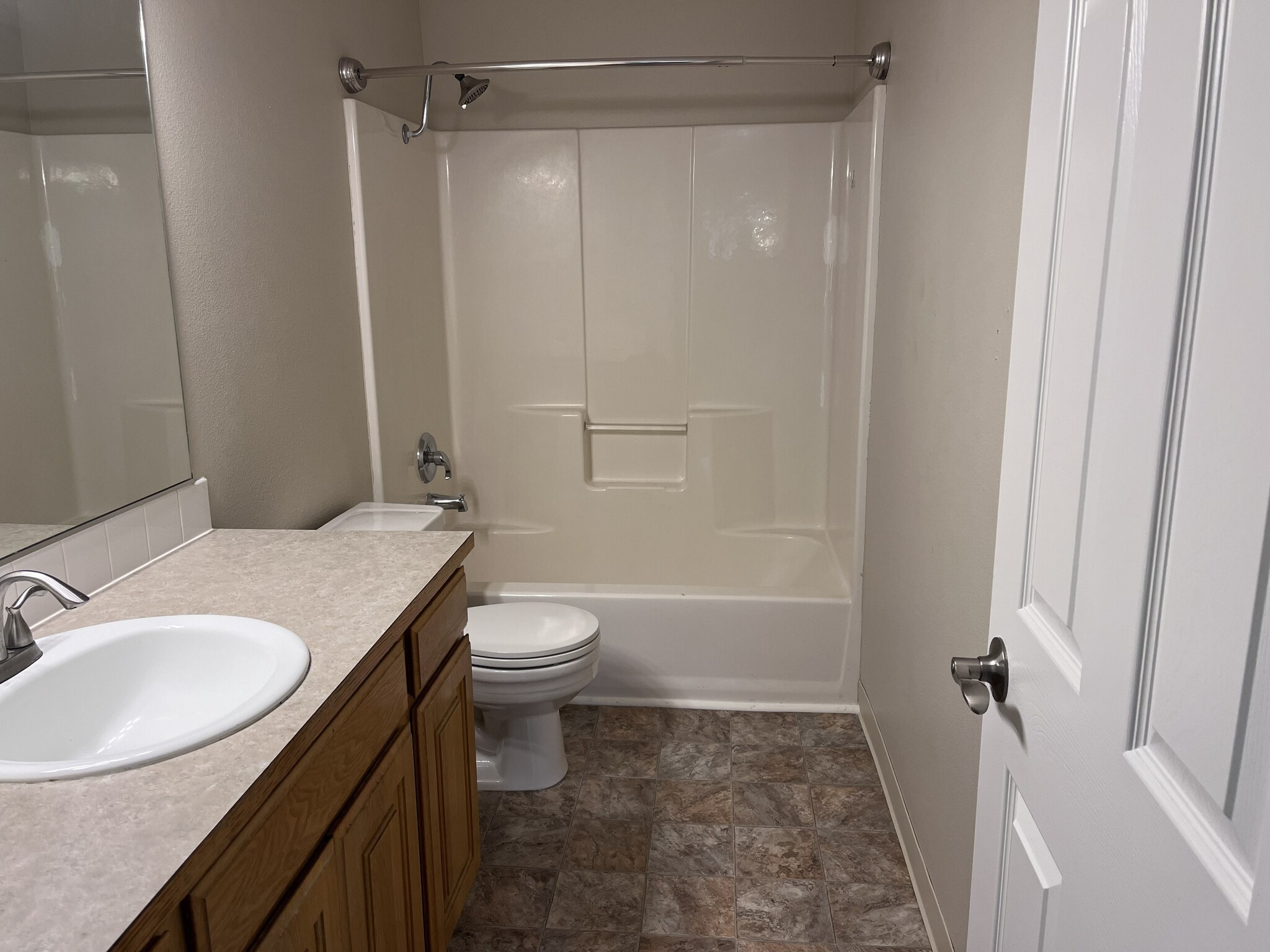 Building Photo - 17611 SE 16th St