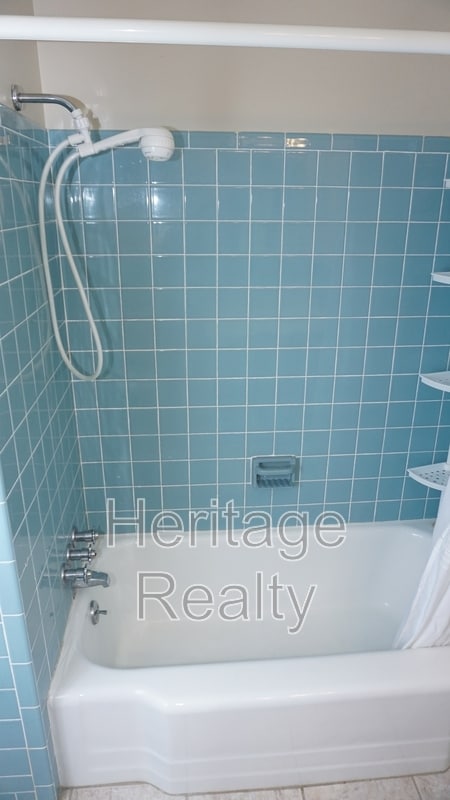 Building Photo - 529 Bardon Rd NW