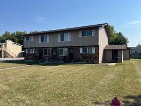 Building Photo - 161 Indian Trail Rd