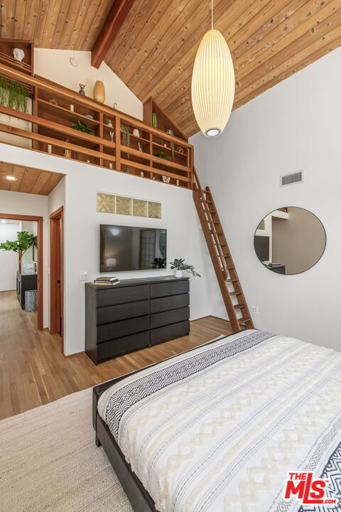 Building Photo - 27 Latimer Rd