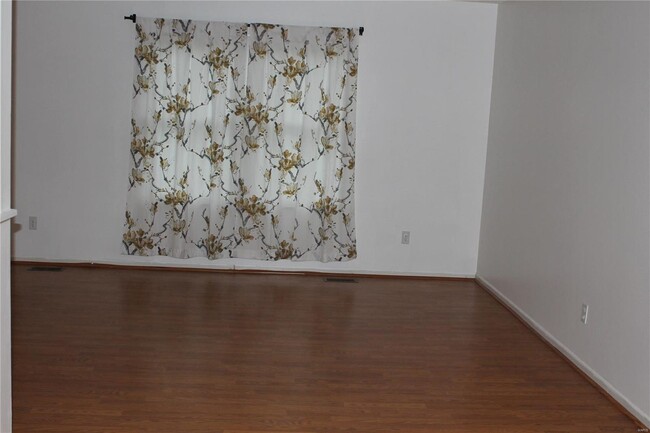 Building Photo - 12823 Calamaide Ct