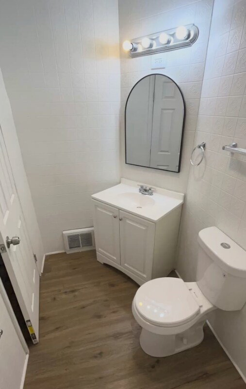 Building Photo - 3650 Reid Ave