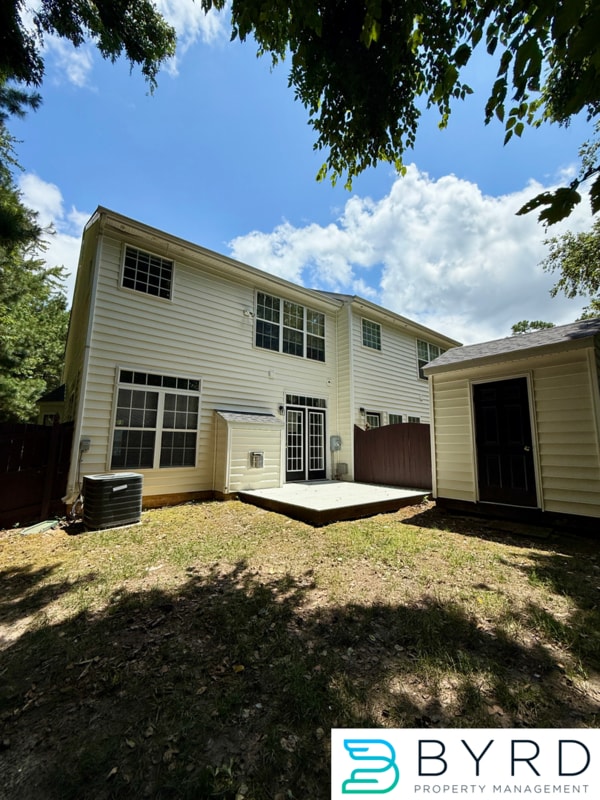 Building Photo - 1529 Olde Sage Ct