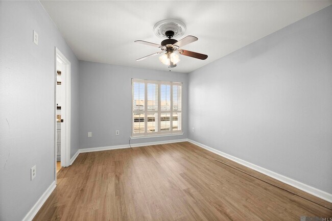 Building Photo - 9817 Siegen Ln