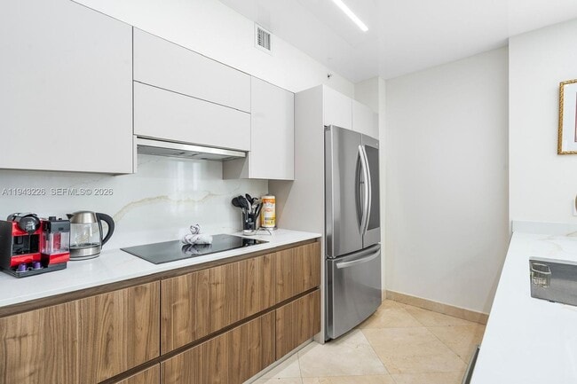 Building Photo - 17555 Atlantic Blvd